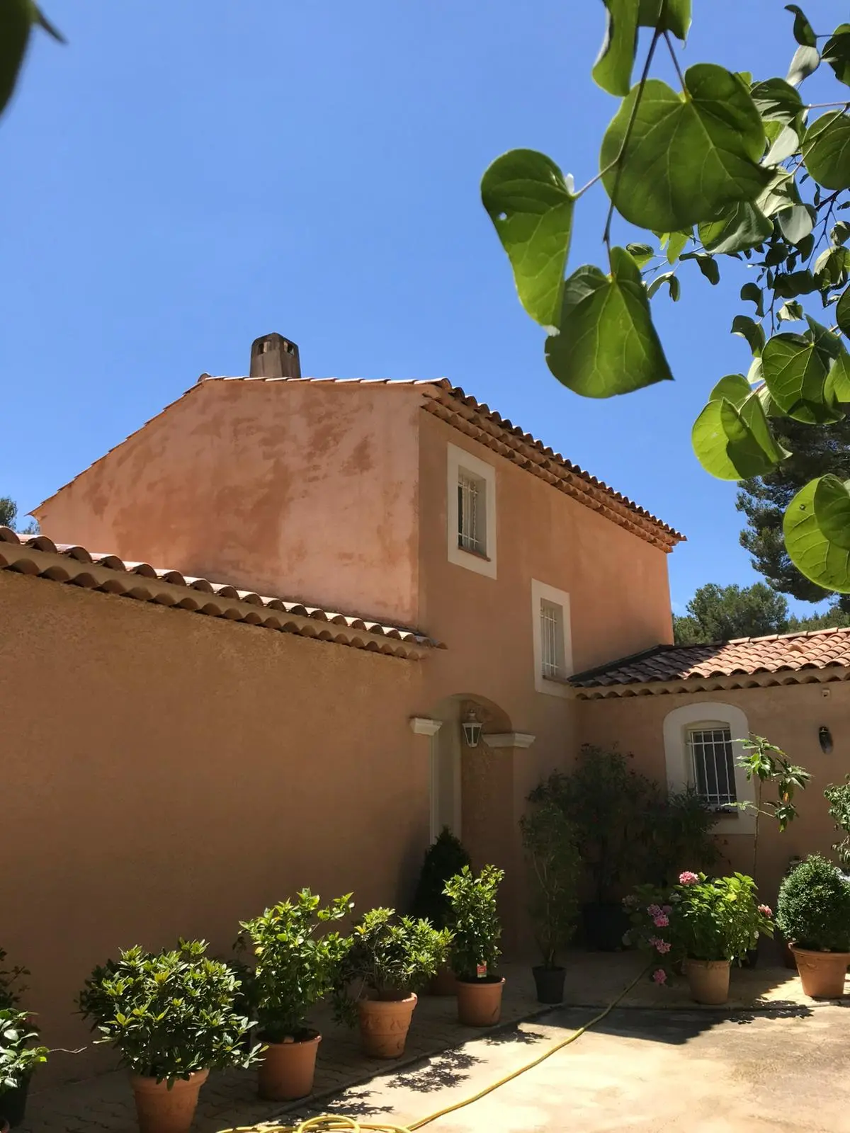 ravalement façade Salon-de-Provence pour préserver la maison, améliorer le confort et valoriser durablement le bien immobilier